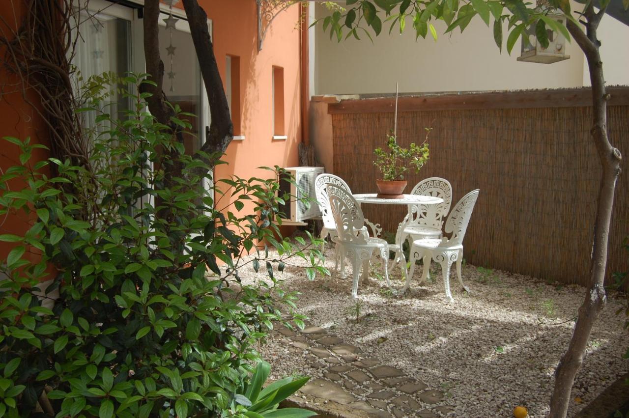Casa Satta 1925 Hotel ออลเบีย ภายนอก รูปภาพ