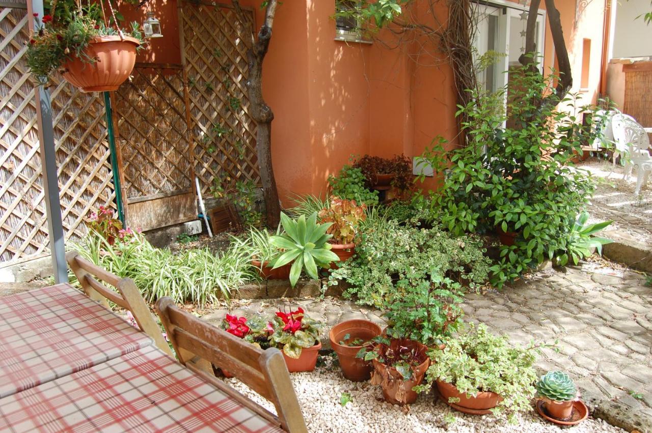 Casa Satta 1925 Hotel ออลเบีย ภายนอก รูปภาพ