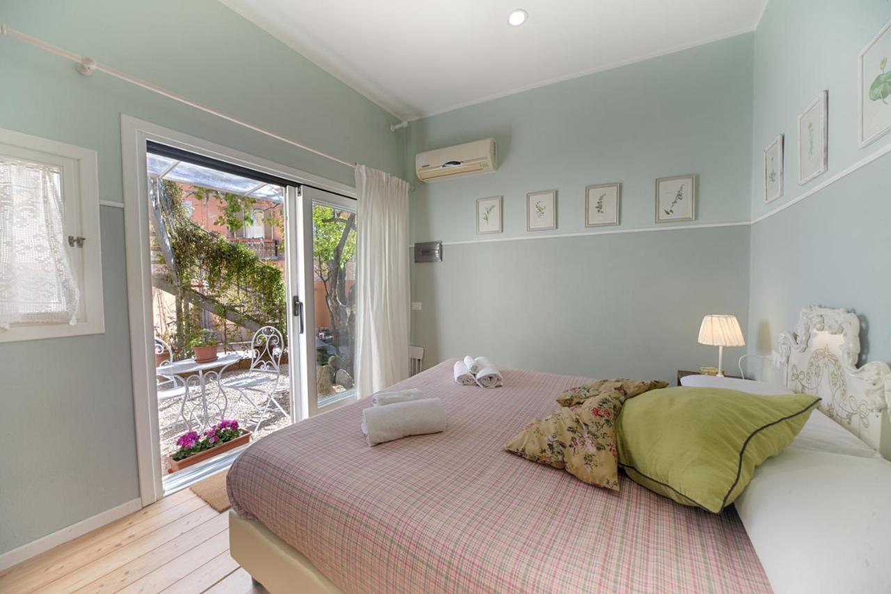 Casa Satta 1925 Hotel ออลเบีย ภายนอก รูปภาพ